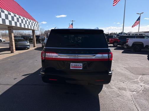 Infinite Black Metallic 2019 Lincoln Navigator Black Label