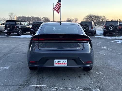 2025 Toyota Prius LE