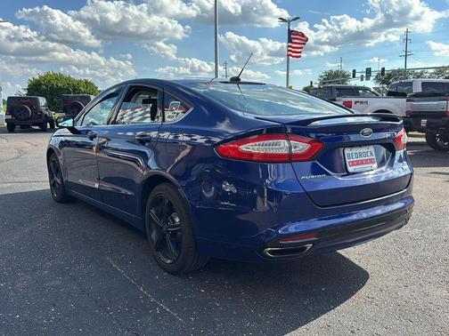 Deep Impact Blue 2016 Ford Fusion SE