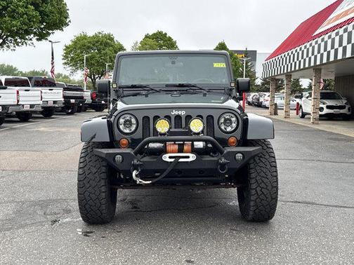 Black Forest Green Pearlcoat 2012 Jeep Wrangler Unlimited Sahara