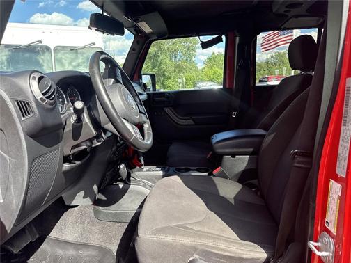 Firecracker Red Clearcoat 2017 Jeep Wrangler Unlimited Sport