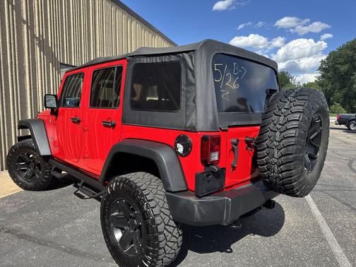 Firecracker Red Clearcoat 2017 Jeep Wrangler Unlimited Sport