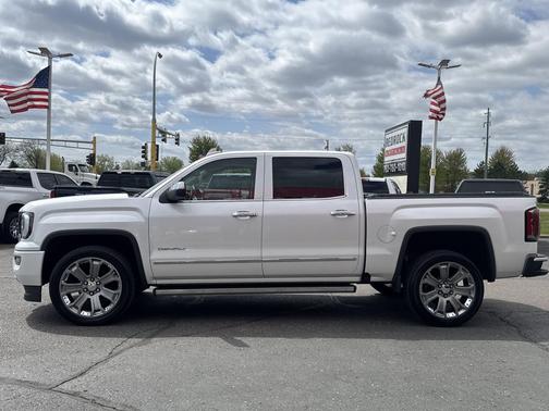 White Frost Tricoat 2017 GMC Sierra 1500 Denali
