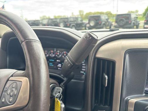 White Frost Tricoat 2017 GMC Sierra 1500 Denali