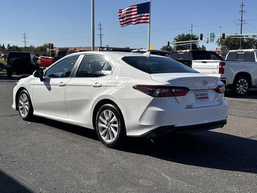 2021 Toyota Camry LE