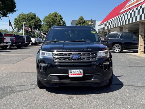 Shadow Black 2018 Ford Explorer XLT