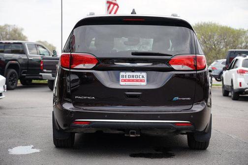 2018 Chrysler Pacifica Hybrid Limited
