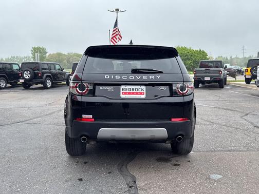 Santorini Black Metallic 2019 Land Rover Discovery Sport HSE