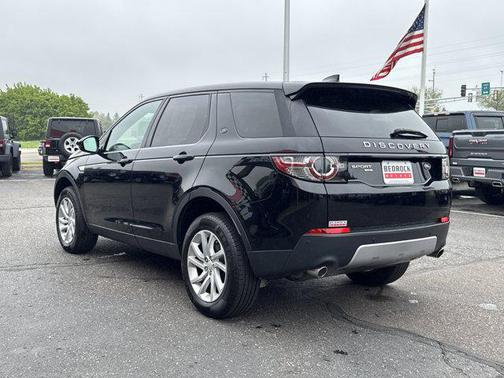 Santorini Black Metallic 2019 Land Rover Discovery Sport HSE