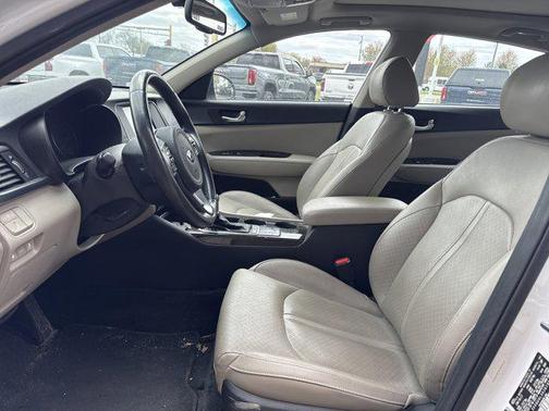 Snow White Pearl 2018 Kia Optima EX