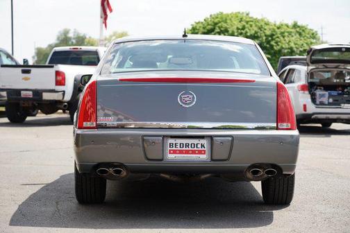 2008 Cadillac DTS Base
