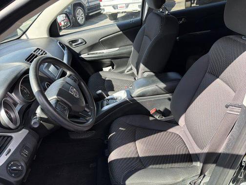 Pitch Black Clearcoat 2015 Dodge Journey SXT