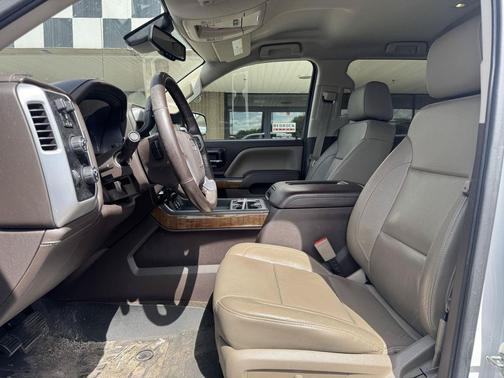 White Frost Tricoat 2016 GMC Sierra 1500 SLT
