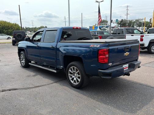 Deep Ocean Blue Metallic 2016 Chevrolet Silverado 1500 2LT