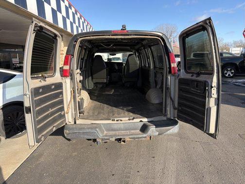 2007 Chevrolet Express 1500 Base