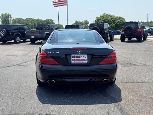 Black 2006 Mercedes-Benz SL-Class 5.0L