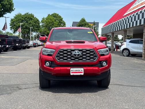 Cement 2020 Toyota Tacoma TRD Sport