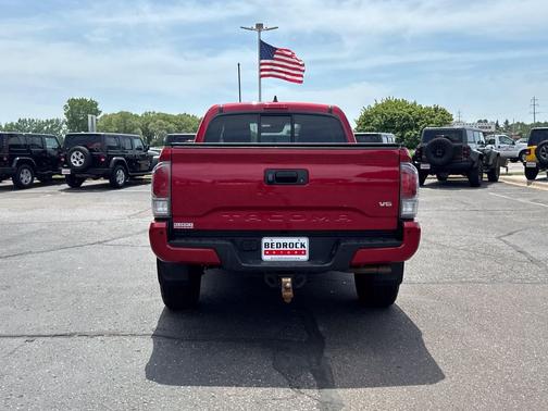Cement 2020 Toyota Tacoma TRD Sport