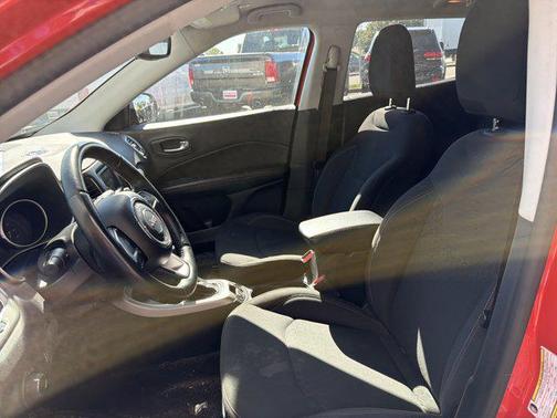 2017 Jeep New Compass Sport