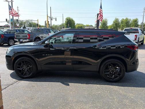 Black 2022 Chevrolet Blazer 2LT