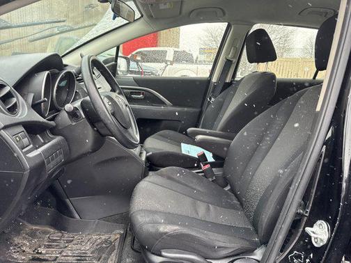 2012 Mazda Mazda5 Sport