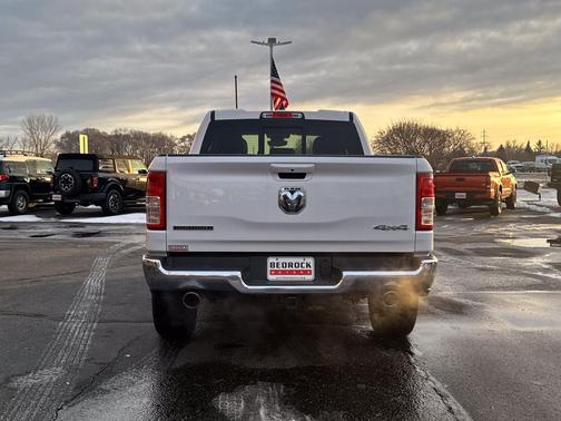 Bright White Clearcoat 2021 RAM 1500 Big Horn/Lone Star