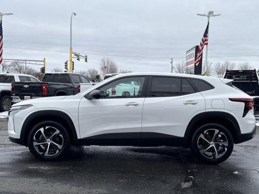 2025 Chevrolet Trax FWD 1RS