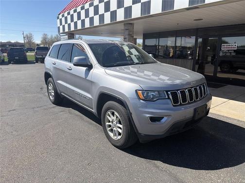 Billet Silver Metallic Clearcoat 2018 Jeep Grand Cherokee Laredo