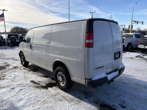 2021 Chevrolet Express 2500 RWD 2500 Regular Wheelbase WT