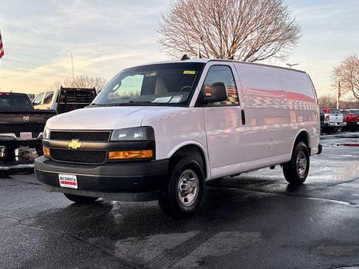2021 Chevrolet Express 2500 RWD 2500 Regular Wheelbase WT