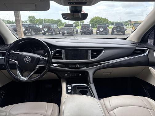White Frost Tricoat 2022 Buick Enclave FWD Essence