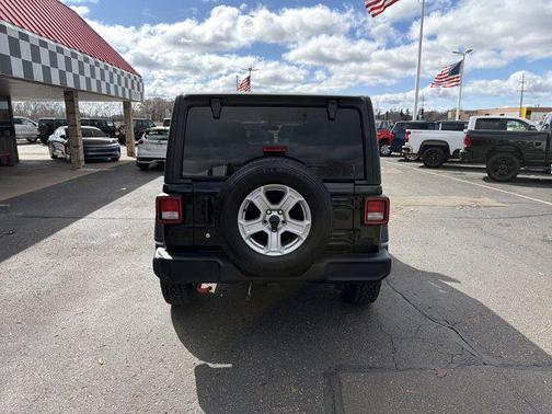 2018 Jeep Wrangler Unlimited Sport