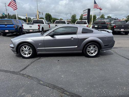 2006 Ford Mustang GT Premium