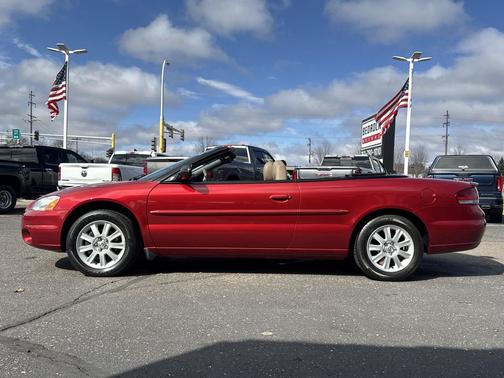 RED 2003 Chrysler Sebring GTC