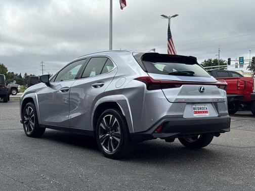 2024 Lexus UX 250h Base