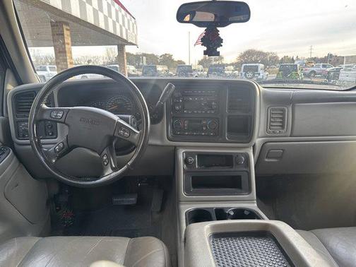 2004 GMC Sierra 2500 SLT Crew Cab