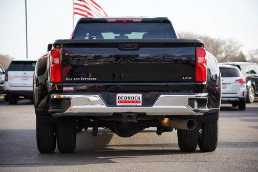 2023 Chevrolet Silverado 3500 LTZ