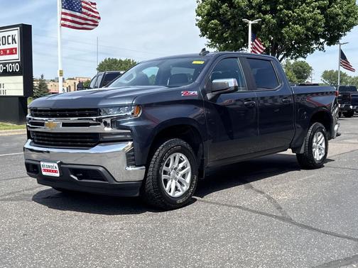 Shadow Gray Metallic 2020 Chevrolet Silverado 1500 LT