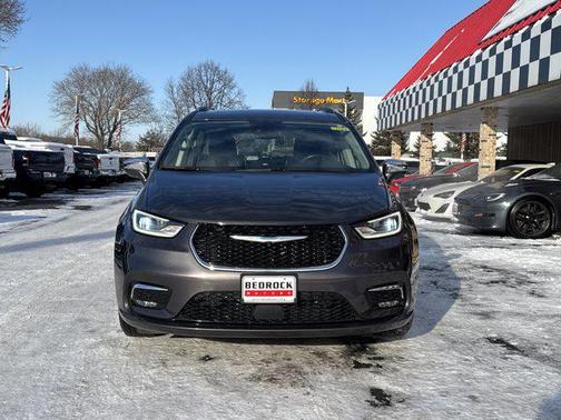2021 Chrysler Pacifica Hybrid Limited