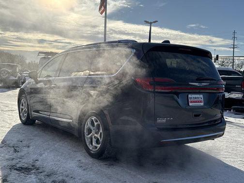 2021 Chrysler Pacifica Hybrid Limited