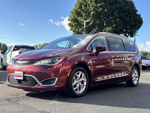 2018 Chrysler Pacifica Touring-L Plus