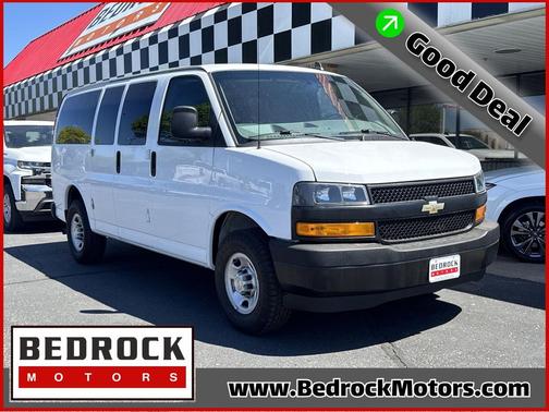 Summit White 2022 Chevrolet Express 2500 LT