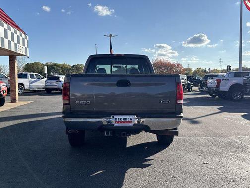 2003 Ford F-250 XLT Crew Cab