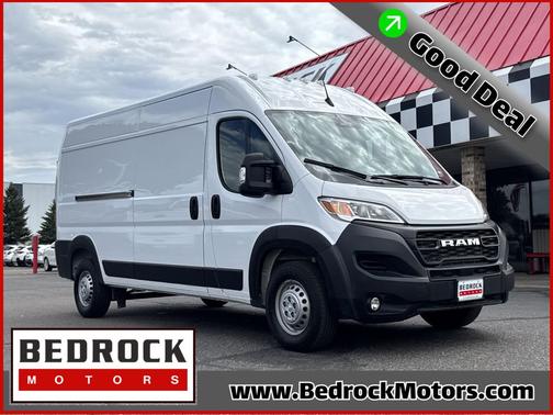 Bright White Clearcoat 2025 RAM ProMaster 2500 Tradesman