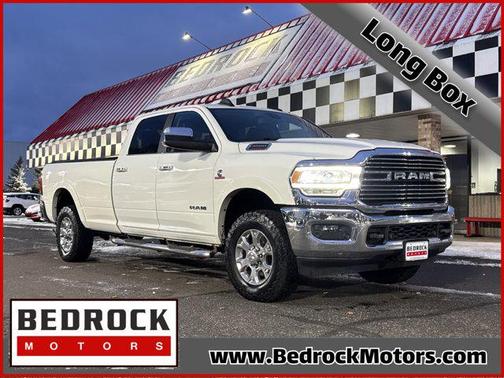 2019 RAM 3500 Laramie Crew Cab 4x4 8' Box