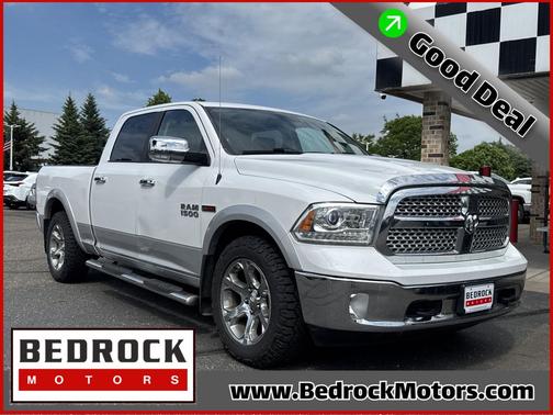 Bright White Clearcoat 2016 RAM 1500 Laramie