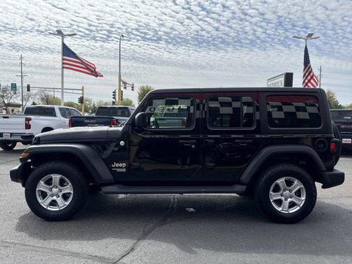 Black Clearcoat 2018 Jeep Wrangler Unlimited Sport