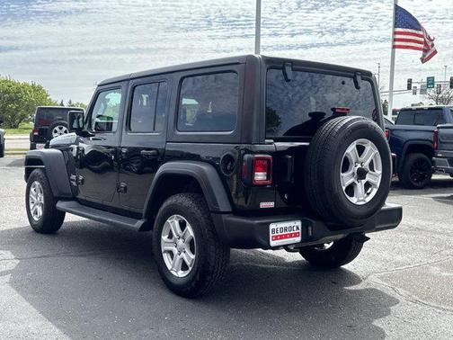Black Clearcoat 2018 Jeep Wrangler Unlimited Sport