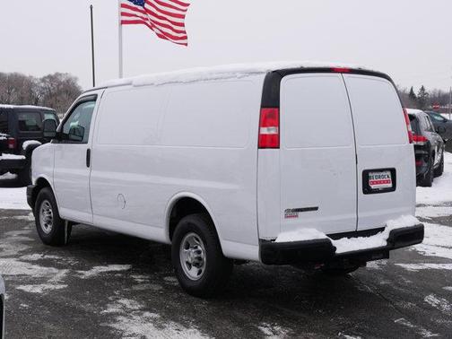 2021 Chevrolet Express 2500 RWD 2500 Regular Wheelbase WT