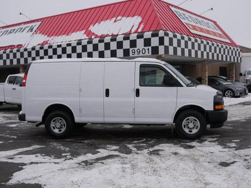 2021 Chevrolet Express 2500 RWD 2500 Regular Wheelbase WT